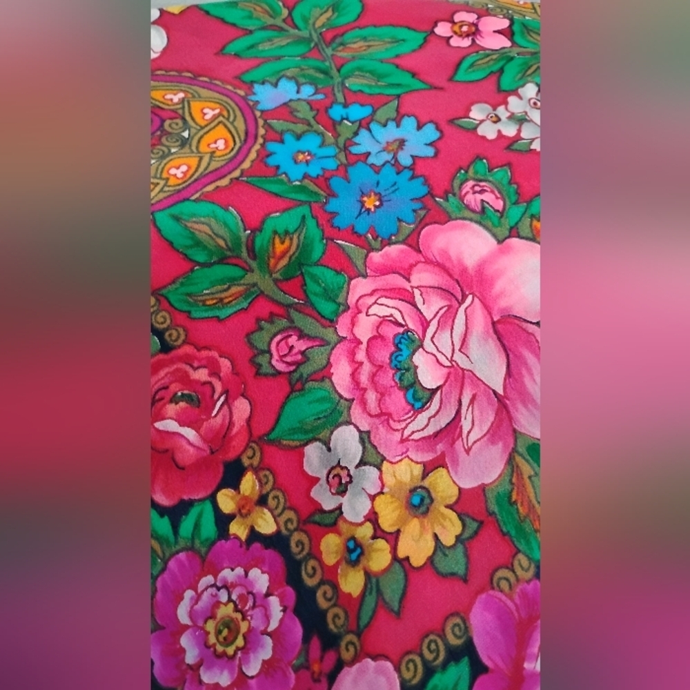 VINTAGE MULBERRY SILK FLORAL SCARF - Picture 3 of 7